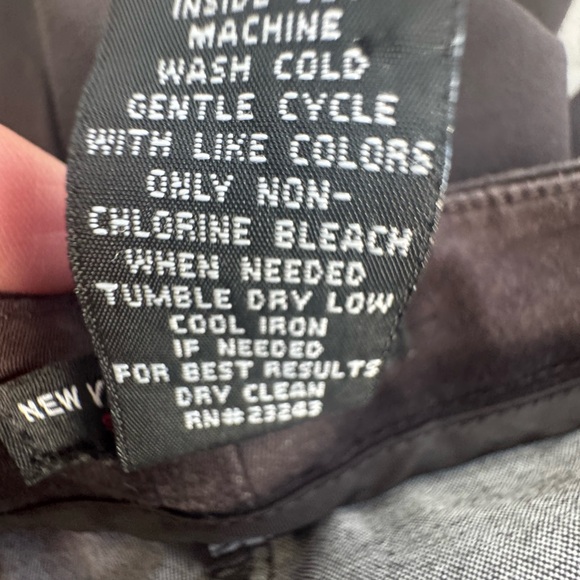 New York & Company Brown Women's Bermudas - Picture 4 of 5